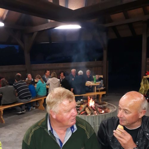 72116396_1324974357669747_5591772429815906304_n