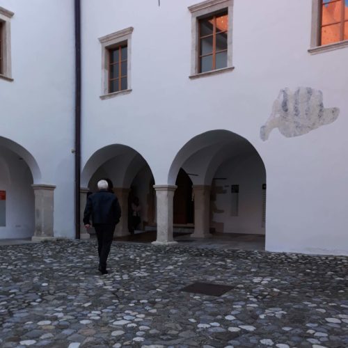 72225611_561348144601291_8346561459878100992_n