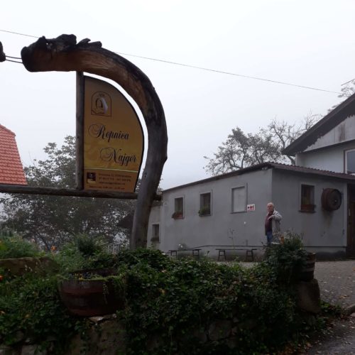 73058629_2657601440940502_439030633579151360_n